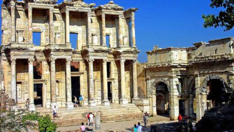 Celsus_library_in_Ephesus