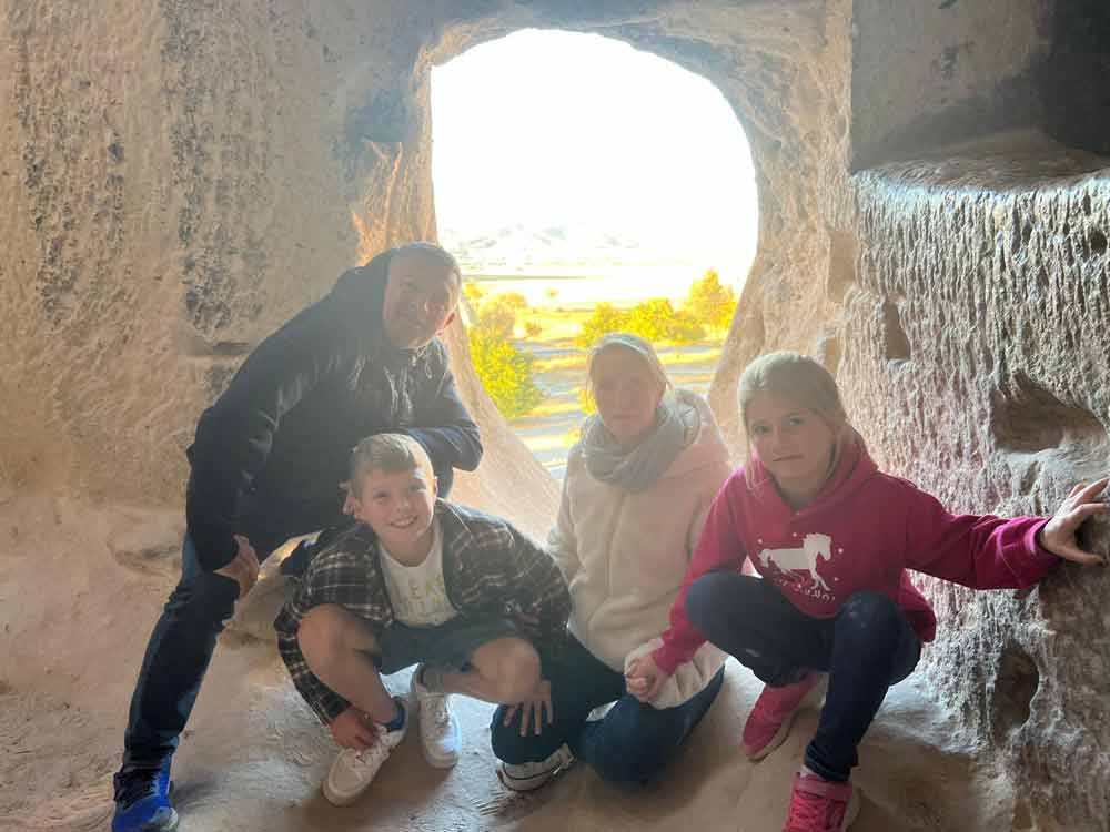 Family-fun-in-Cappadocia-with-Zeki-Iserio